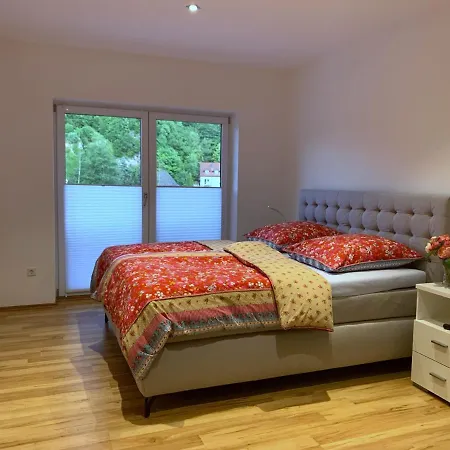 Apartment Ferienwohnung Lauterachtal Fruhere Grundschule Pfaffenhofen (Amberg-Sulzbach)